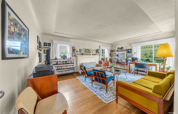 2245 W 22nd Avenue Arbutus