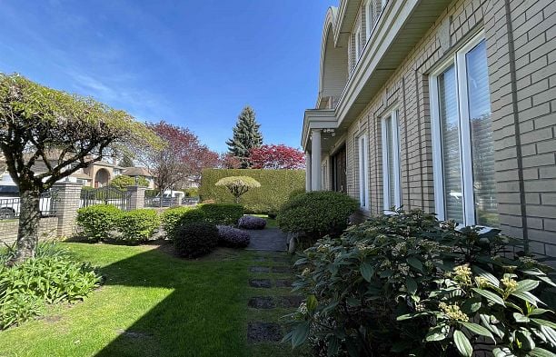 1120 W 58th Avenue South Granville