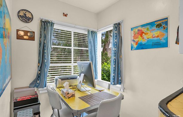 2245 W 22nd Avenue Arbutus