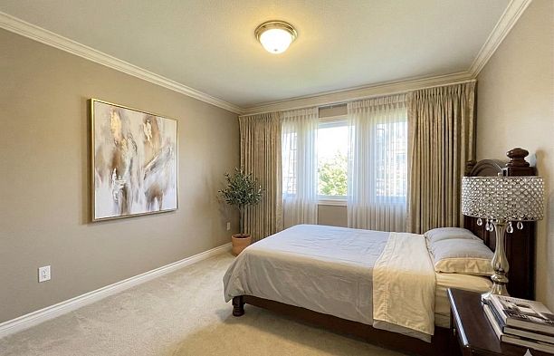 1120 W 58th Avenue South Granville