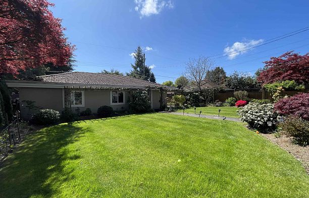 1120 W 58th Avenue South Granville