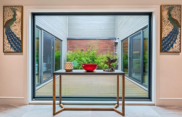 423 Greensboro Place South Cambie