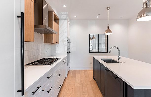 3530 W 43rd Avenue Southlands
