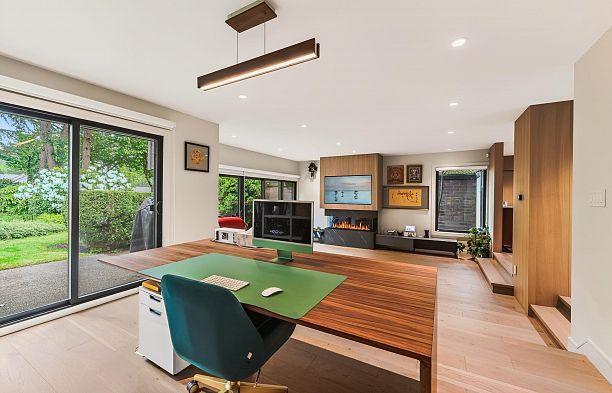 423 Greensboro Place South Cambie