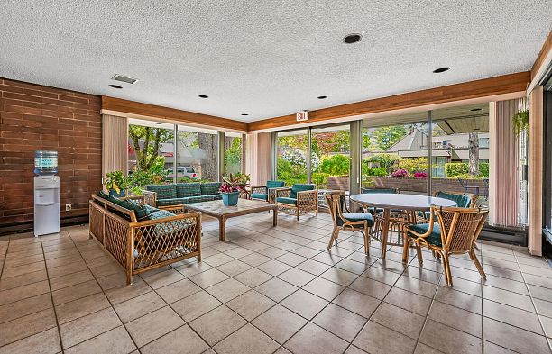 423 Greensboro Place South Cambie