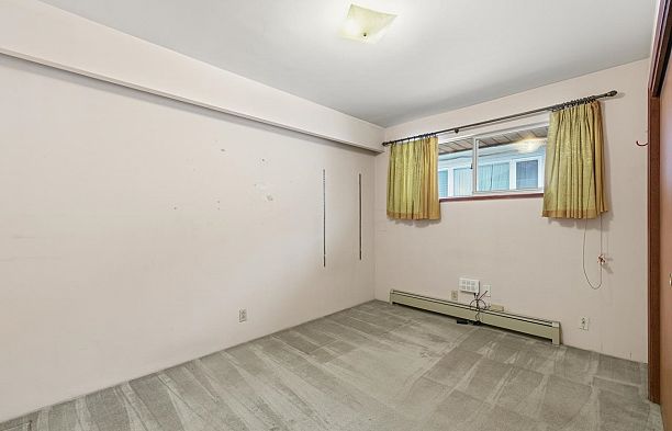 6709 Ash Street South Cambie