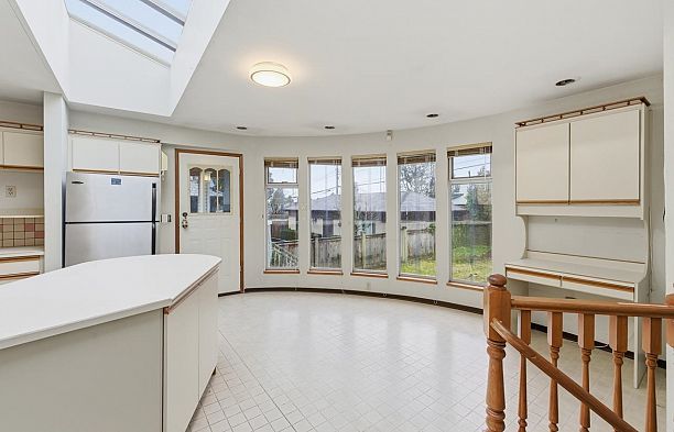 6709 Ash Street South Cambie