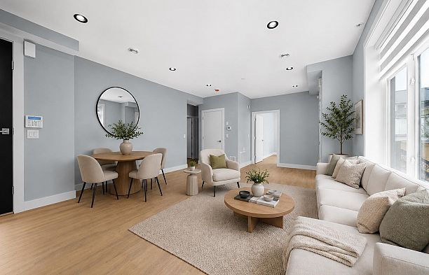 2 2559 W King Edward Avenue Arbutus