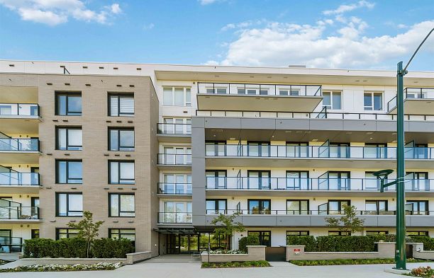 310 6859 Cambie Street South Cambie