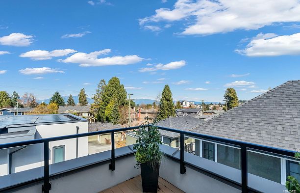 1 1177 W 33rd Avenue Shaughnessy