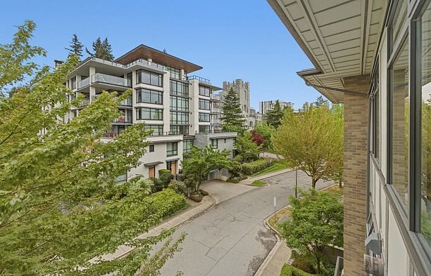 408 5955 Iona Drive University VW
