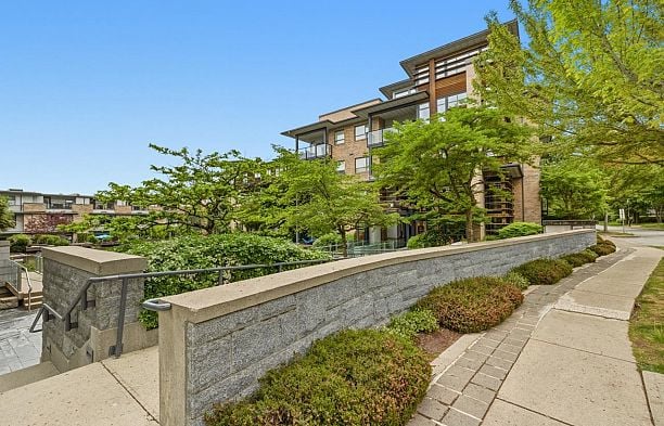 408 5955 Iona Drive University VW