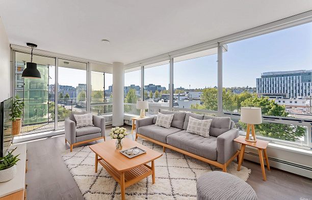 602 1783 Manitoba Street False Creek