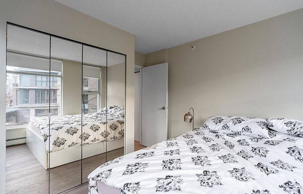 308 1008 Cambie Street Yaletown