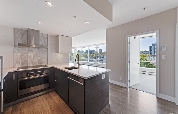 602 1783 Manitoba Street False Creek