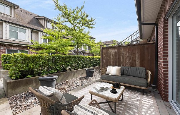 116 2780 Acadia Road University VW