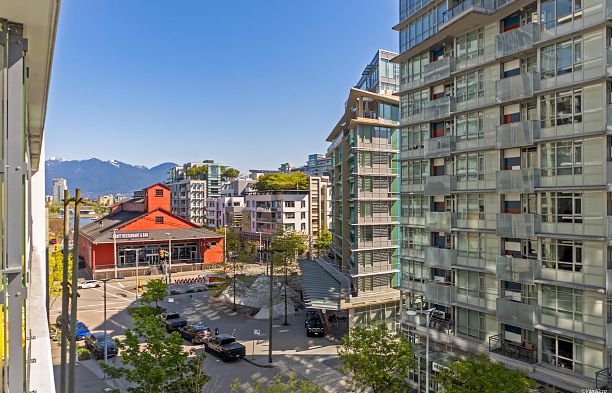 602 1783 Manitoba Street False Creek