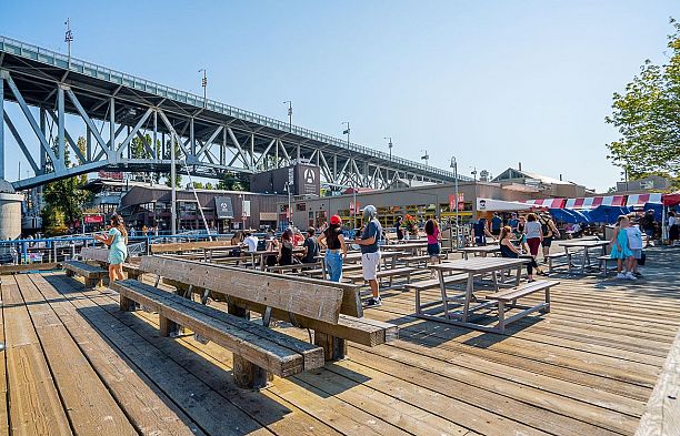301 1450 Pennyfarthing Drive False Creek