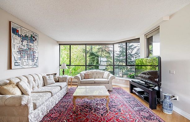 301 1450 Pennyfarthing Drive False Creek