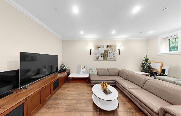 3393 W 27th Avenue Dunbar