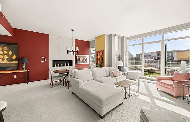 801 77 Walter Hardwick Avenue False Creek