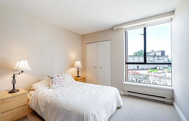 301 1450 Pennyfarthing Drive False Creek