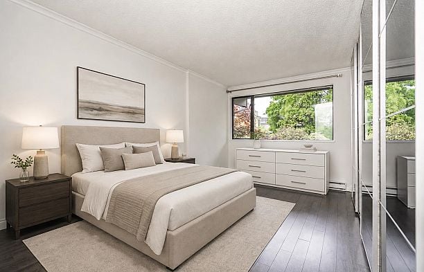 697 Moberly Road False Creek