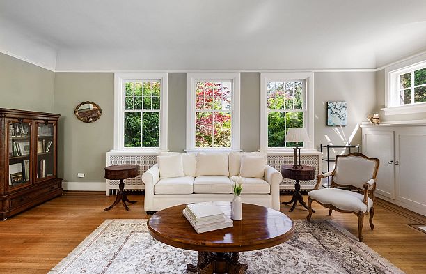 5425 Angus Drive Shaughnessy