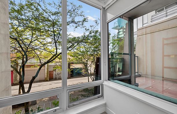 217 288 W 1st Avenue False Creek