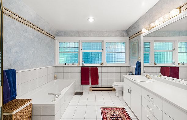5662 Laburnum Street Shaughnessy