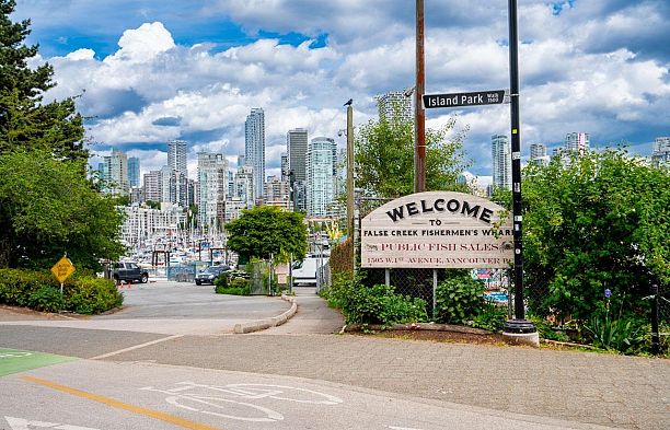 301 1450 Pennyfarthing Drive False Creek