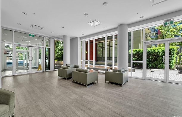 610 88 W 1st Avenue False Creek