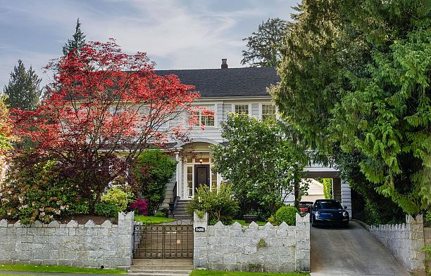5425 Angus Drive Shaughnessy