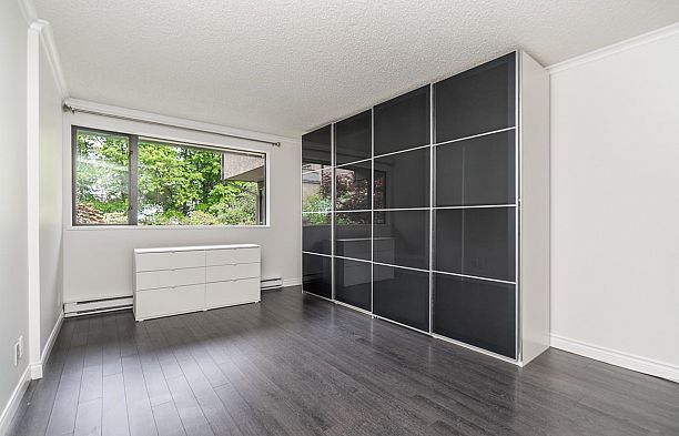 697 Moberly Road False Creek