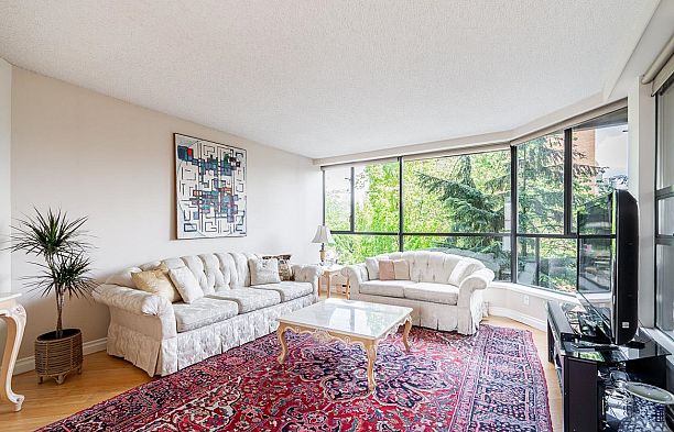 301 1450 Pennyfarthing Drive False Creek