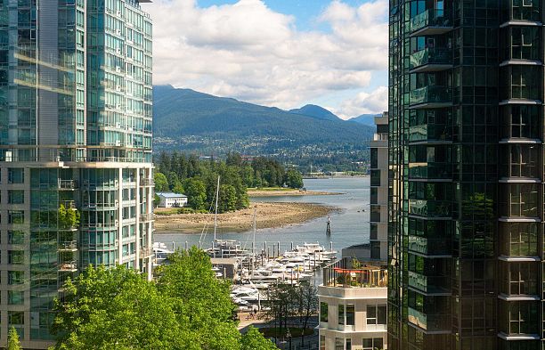 502 1333 W Georgia Street Coal Harbour
