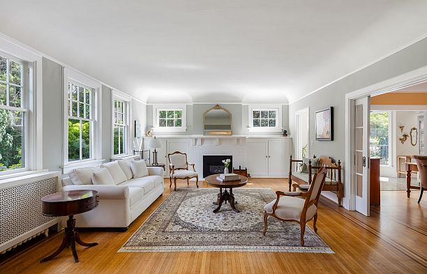 5425 Angus Drive Shaughnessy
