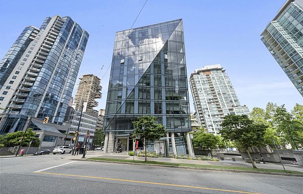 201 1409 W Pender Street Coal Harbour