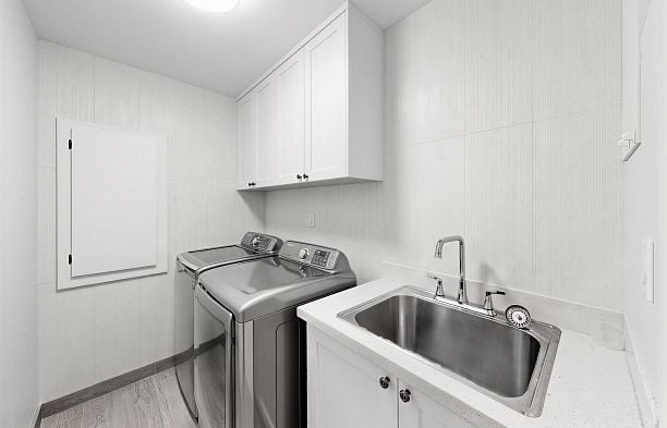 3393 W 27th Avenue Dunbar