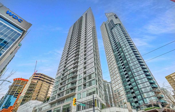 3201 1188 W Pender Street Coal Harbour