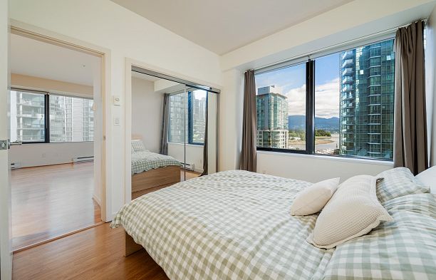 502 1333 W Georgia Street Coal Harbour