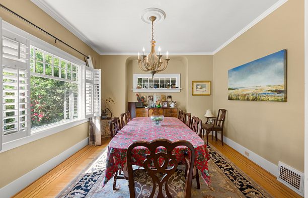 5662 Laburnum Street Shaughnessy