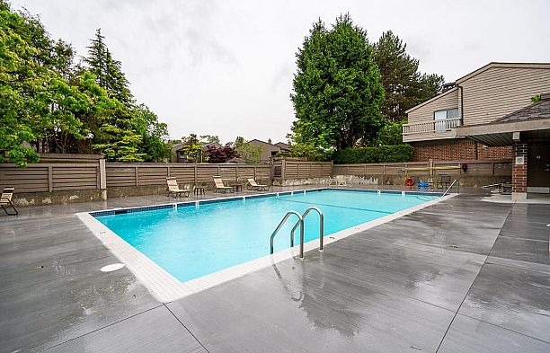 309 2101 Mcmullen Avenue Quilchena