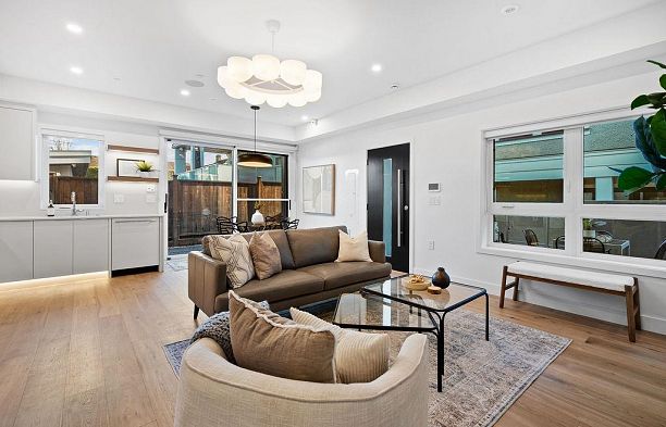 1135 W 33rd Avenue Shaughnessy