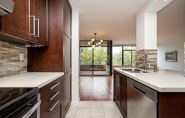 309 2101 Mcmullen Avenue Quilchena