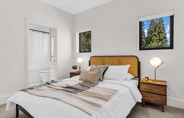 2 4088 Maple Crescent Quilchena