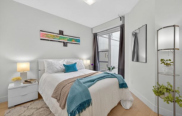 306 1628 W 4th Avenue False Creek