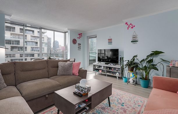 1401 1500 Howe Street Yaletown