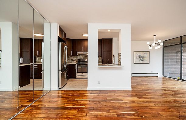 309 2101 Mcmullen Avenue Quilchena