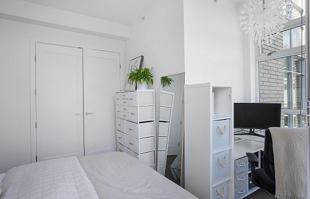 901 1616 Columbia Street False Creek